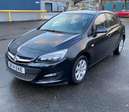 VAUXHALL ASTRA 1.4 16v Design