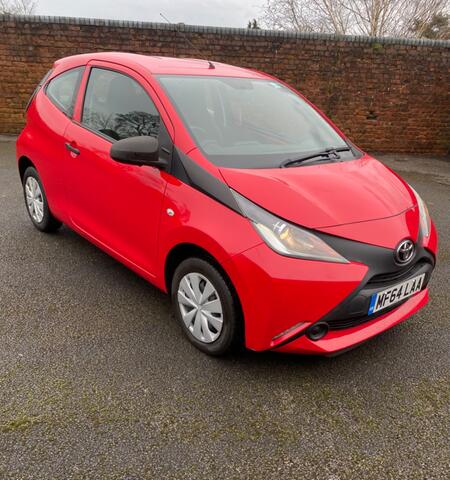 TOYOTA AYGO 1.0 VVT-i x 