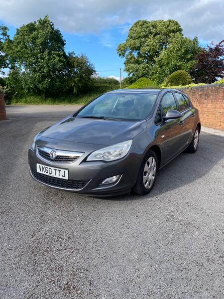 VAUXHALL ASTRA 1.6 16v Exclusiv