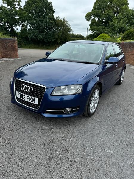 AUDI A3 1.6 TDI Sport