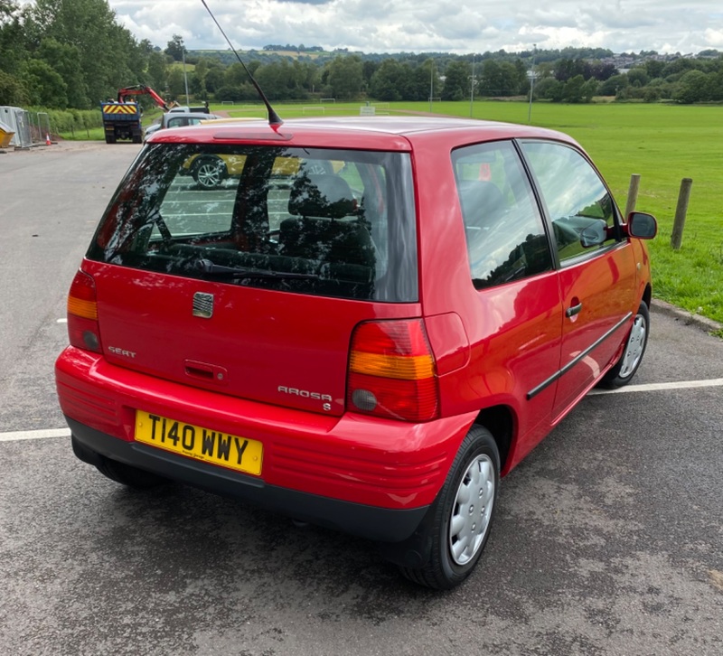 SEAT AROSA